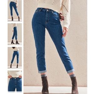 PacSun Mom Jeans NWOT Size- 25